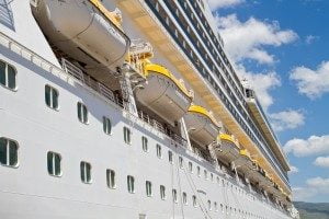 Suing a cruise line for cruise ship injuries
